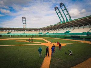 baseball stadion cinco de septiembre cienfuegos kuba