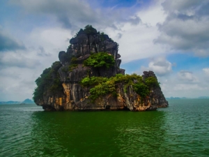 wietnam vietnam zatoka ha long skała
