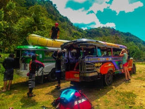 filipiny philippines cagayan de oro kagay whitewater rafting jeepney